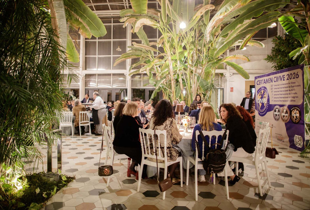 El cava de los viñedos de Almendralejo marida la cena inaugural de CINVE 2026