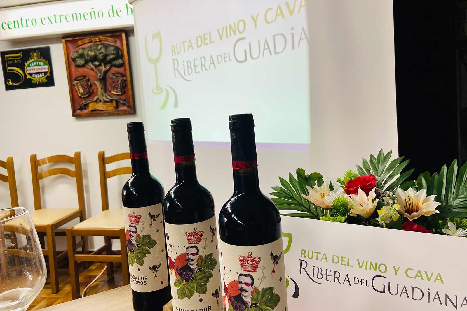 presentacion-en-bilbao-03 La Ruta del Vino y Cava Ribera del Guadiana presenta en Bilbao su oferta enoturística